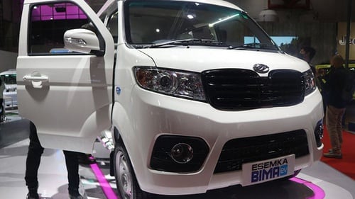 Mendadak Muncul di IIMS 2023, Ini Harga Mobil Esemka