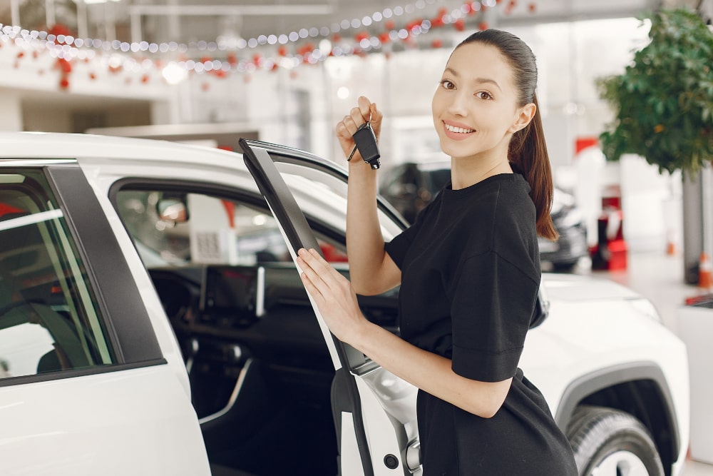 8 Cara Menjual Mobil Bekas Agar Cepat Laku Online